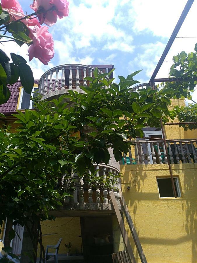 Why Me Eco-Friendly Rooms Tbilisi Exterior photo